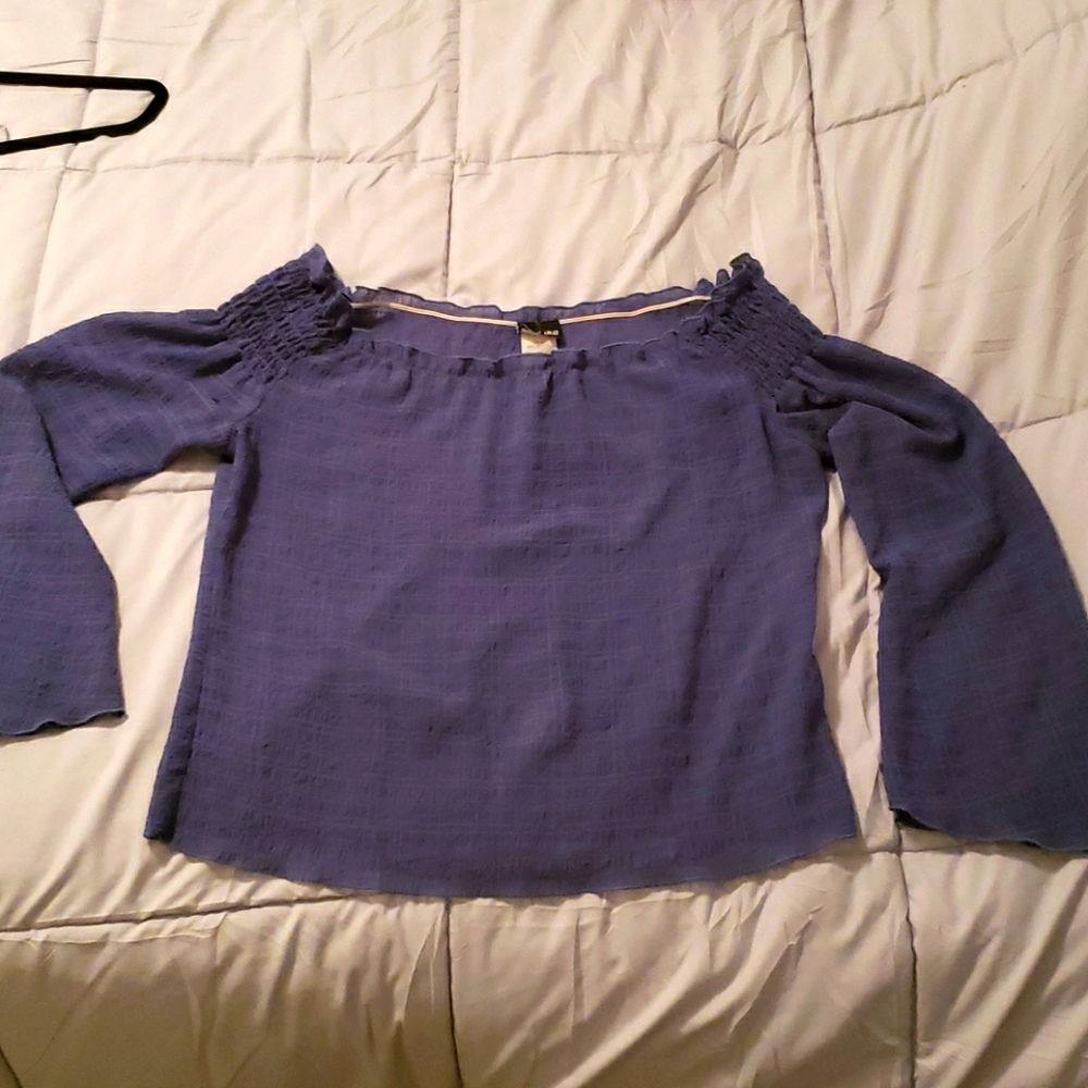 Pretty Long-sleeved Shirt